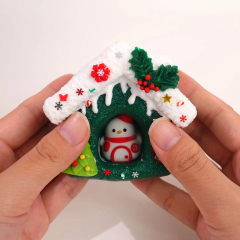 Pawtoto Winter Snowman House Series Stress Relief Toys Squishy Stressball