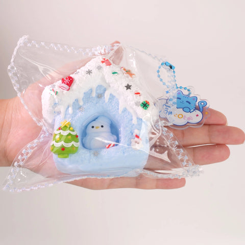 Pawtoto Winter Snowman House Series Stress Relief Toys Squishy Stressball