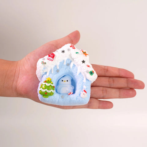 Pawtoto Winter Snowman House Series Stress Relief Toys Squishy Stressball