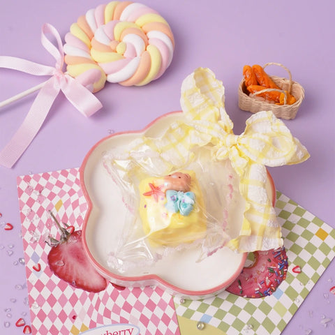 Pawtoto Bear Milk Shell Cookie Squishy Toy Handmade Food Grade Silicon Creamy Clay Feel Soft Quick Rebound